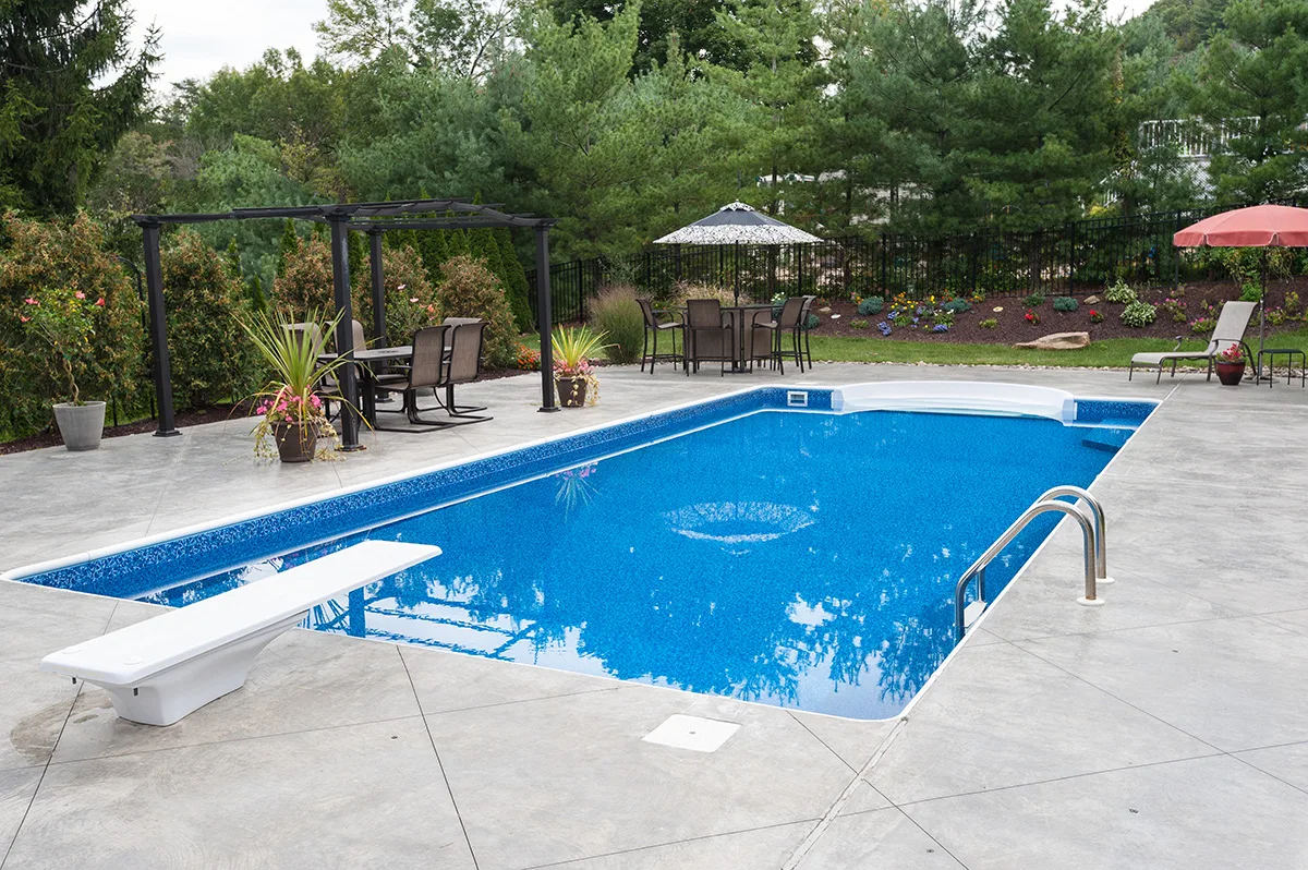 Vinyl liner pool options
